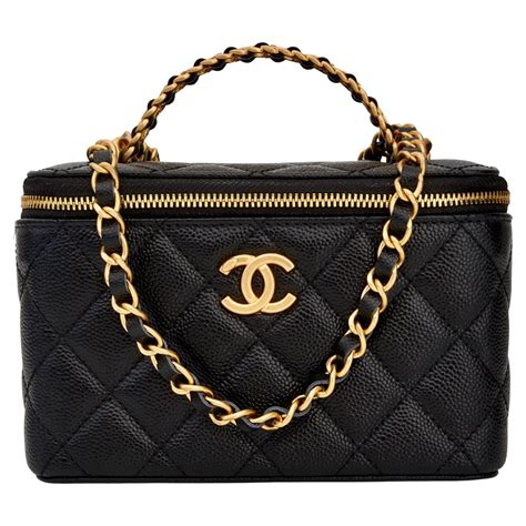 chanel 2022 vanity case|chanel vanity bag with chain.